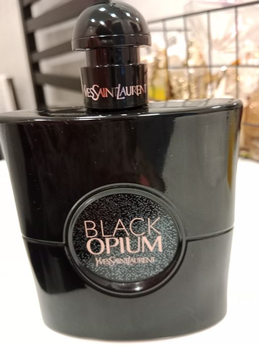 Perfumy oryginalne Black Opium le parfum Douglas 45 z 90ml. używane