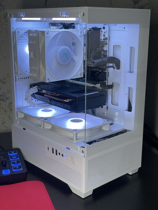 Ігровий ПК AMD Ryzen 5 5600X RTX 5050 16Gb 3200mhz 500Gb m2 550w b450m