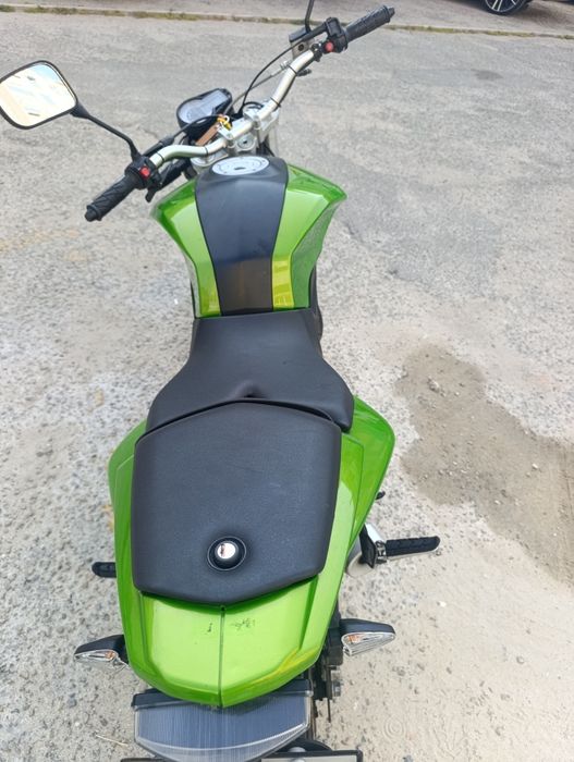 vendo mota 125,bom estado