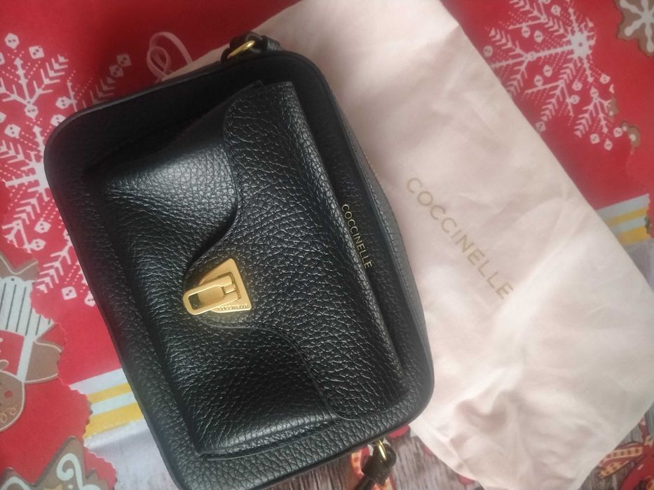 Torebka Coccinelle czarna