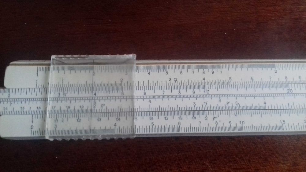 Логарифмическая линейка