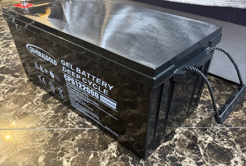 Гелевий акумулятор GeneralGold CPG 122000, GEL (12В/200А*ч)