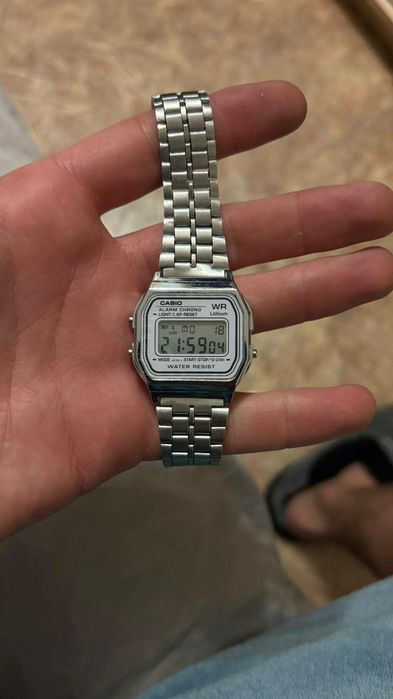 Продам   Casio годинник