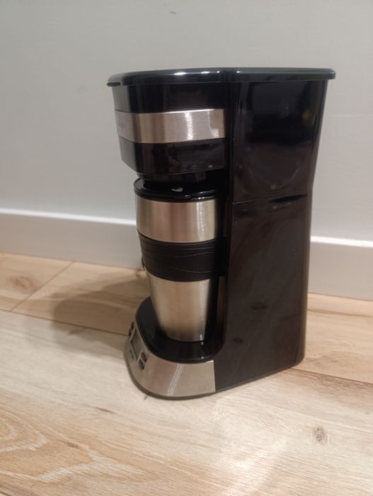 Ekspres przelewowy Nedis KACM300FBK