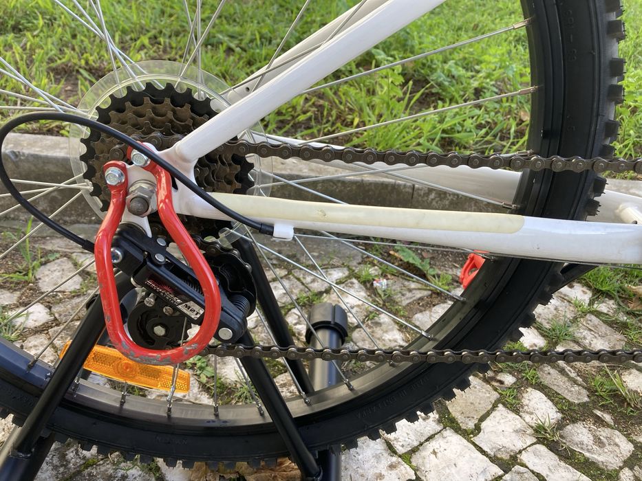 Bicicleta BTwin Rockrider 300 24”