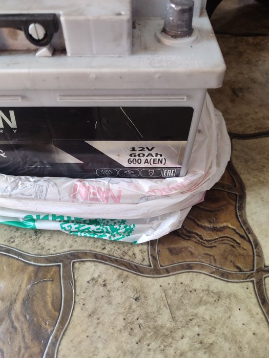 АКБ автомобильный 60/600