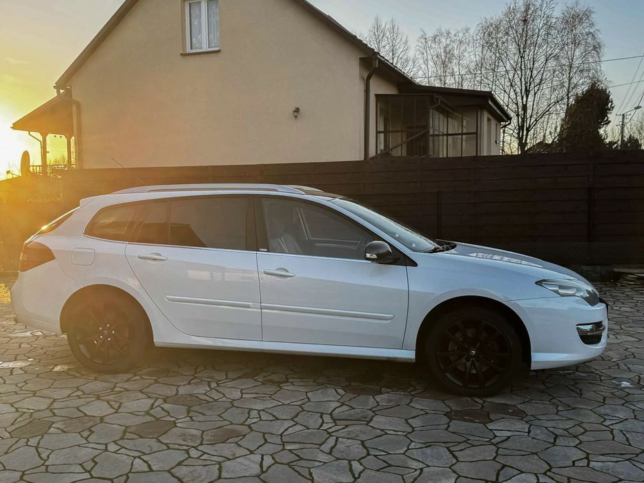 Renault Laguna Piękna Laguna Energy GT 173km Navi 4Controle, Biała perła