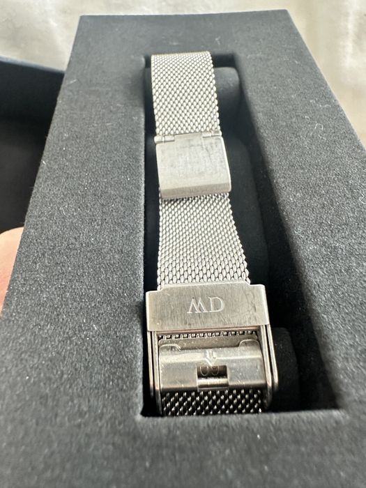 Daniel Wellington petite sterling klasyczny zegarek srebrny