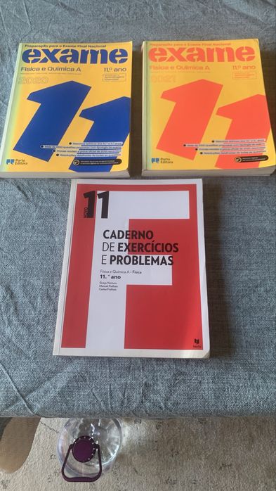 Manuais de apoio 11 ano FQ