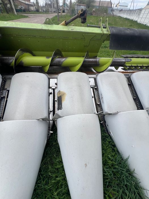 Жатка кукурудзяна Claas Conspeed 8/70 2012