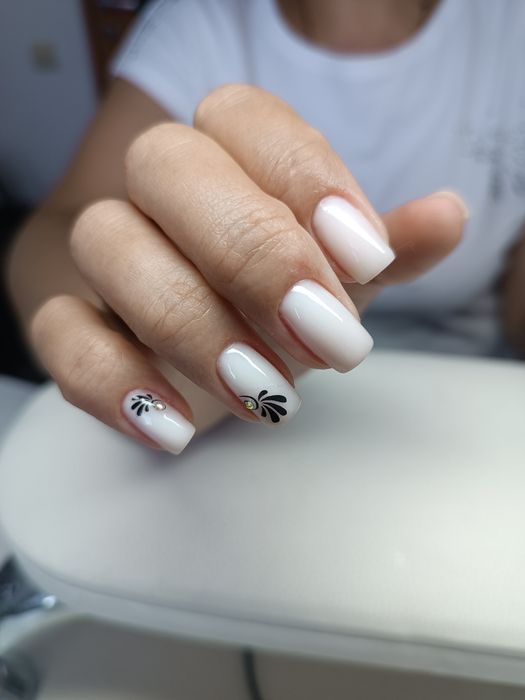 Манікюр Миколаїв