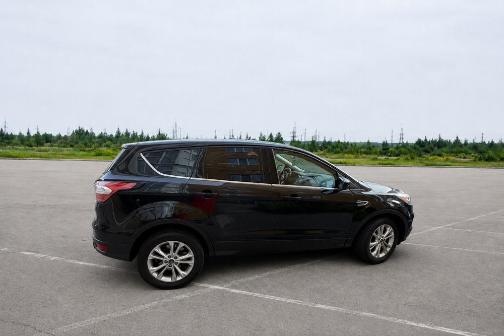 Ford escape 2017р.