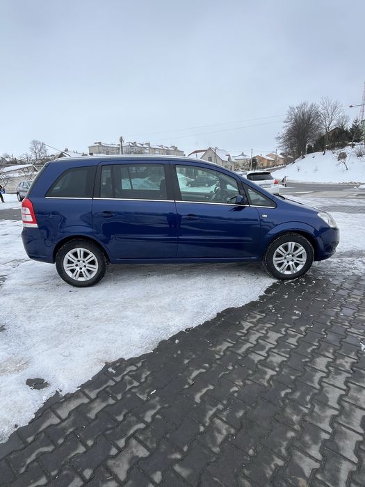 Авто в гарному стані дуже економне