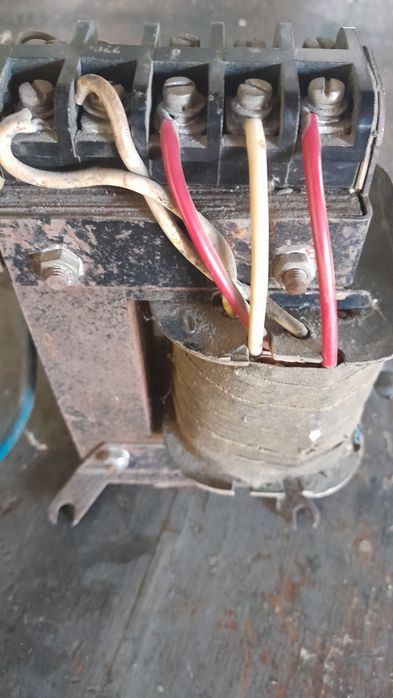 Трансформатори .