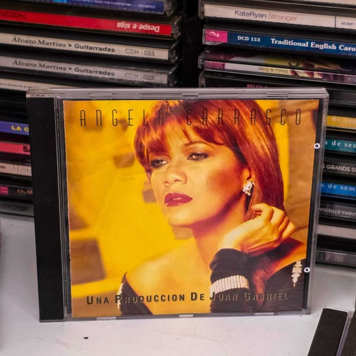 CD Ángela Carrasco — Una Producción de Juan Gabriel | WEA 1995