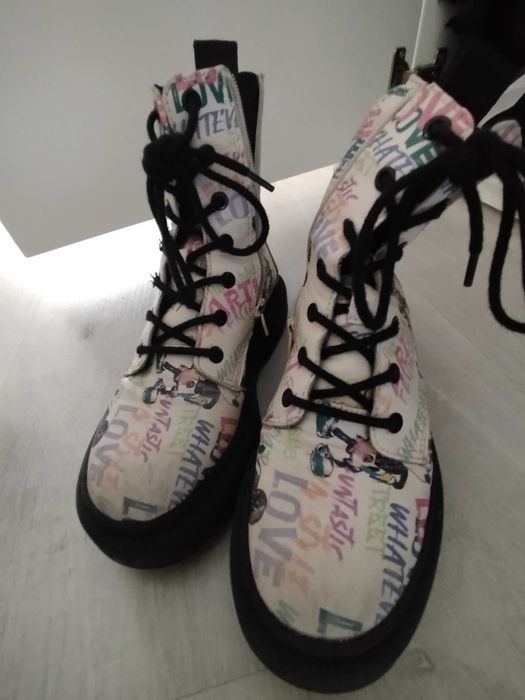 Bota inverno menina tamanho 32 impermeáveis e muito confortáveis