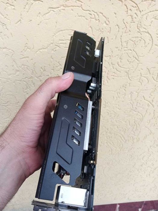 GTX 570 ASUS на запчясті, по ціні охолодження!