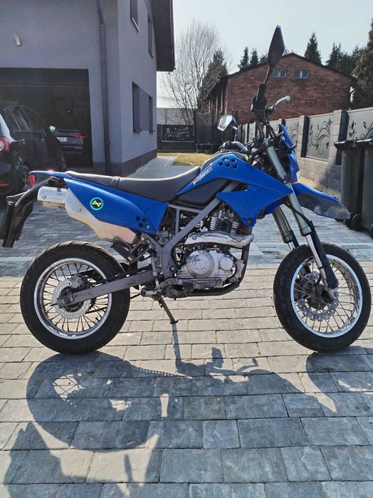 Kawasaki D-tracker 125