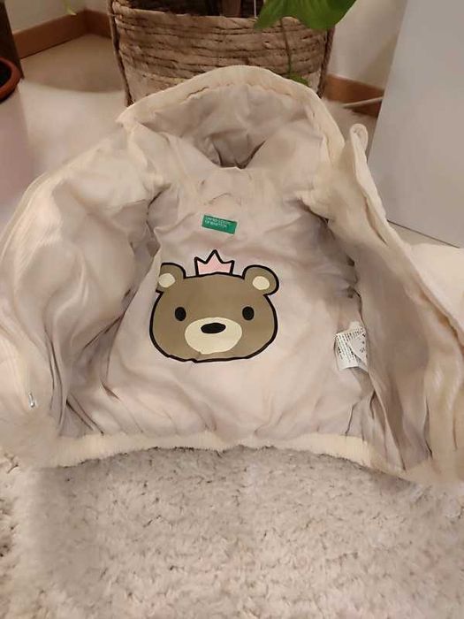 Casaco Benetton 9/12M em excelente estado