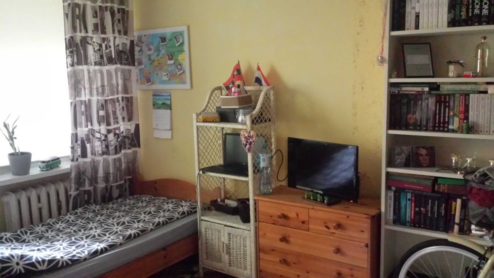 1 - osobowy pokój z balkonem dla studentki - bez kaucji