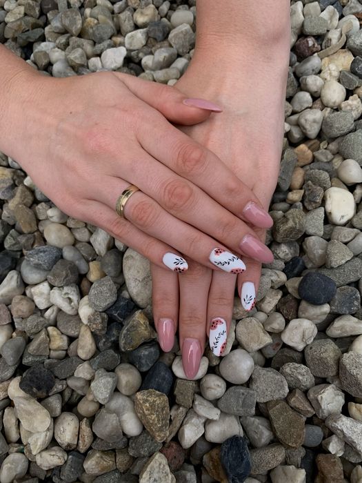 Nails by Dr Wiktoria- stylizacja paznokci