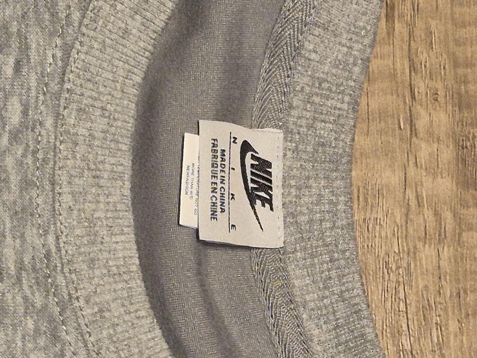 Szara bluza Nike