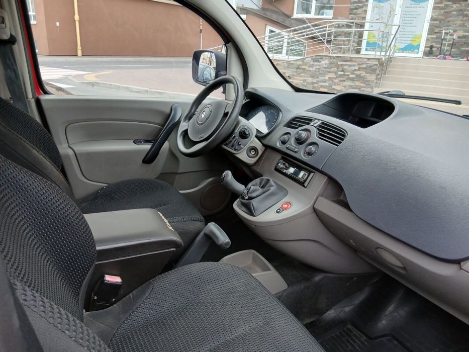 Продам Renault Kangoo 2009