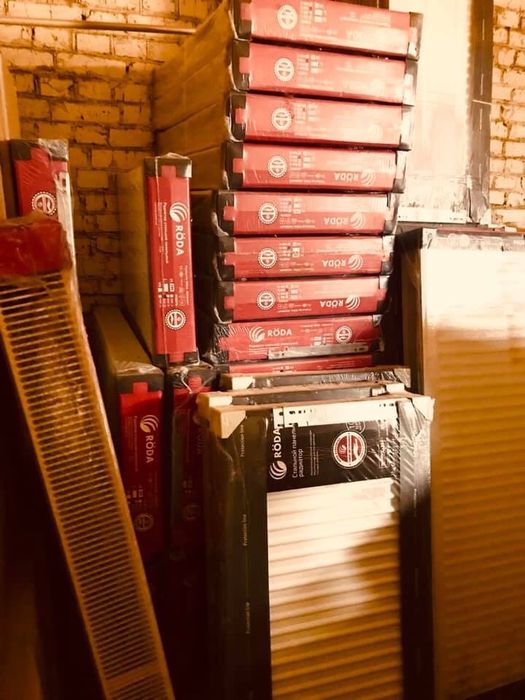 Радиаторы стальные и биметаллические.