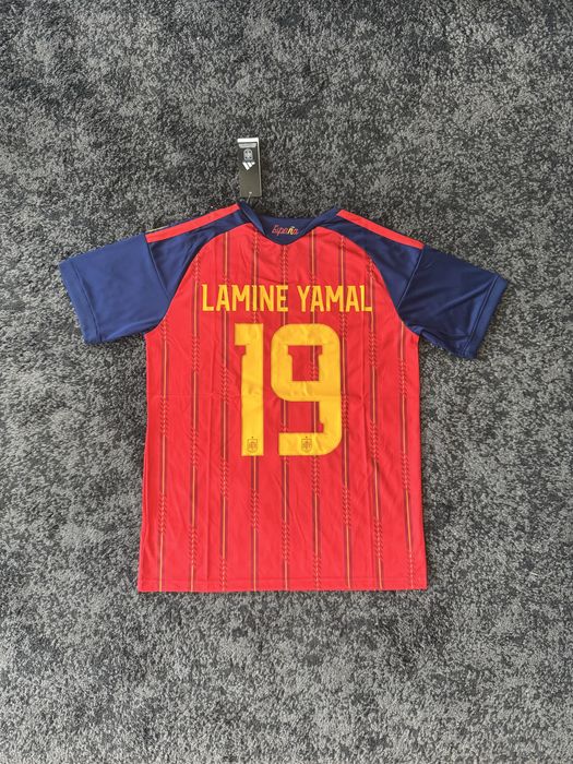 Koszulka Reprezentacji Hiszpani z nazwiskiem Lamine Yamal