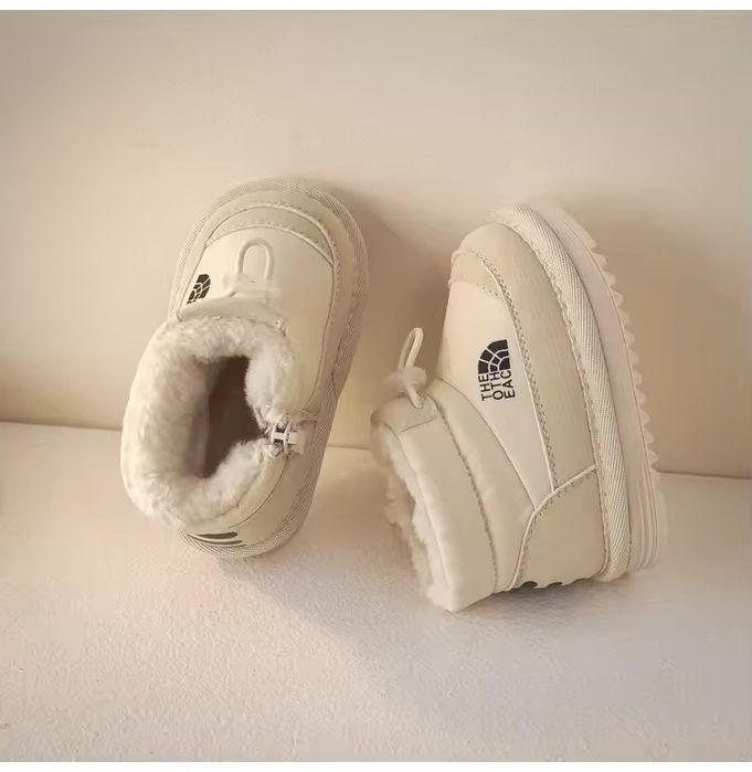 Взуття зимове дитяче