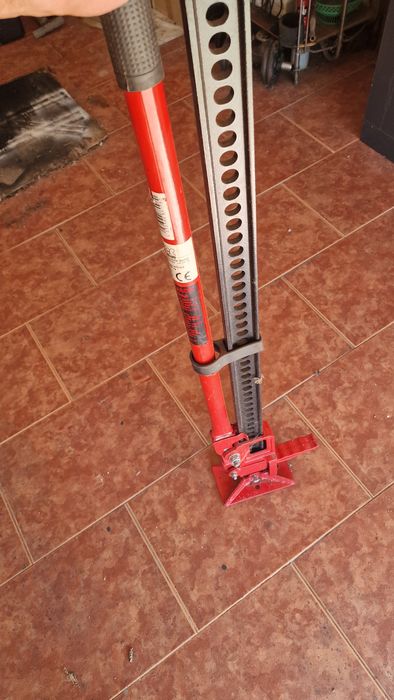 Macaco  Hi-Lift como novo