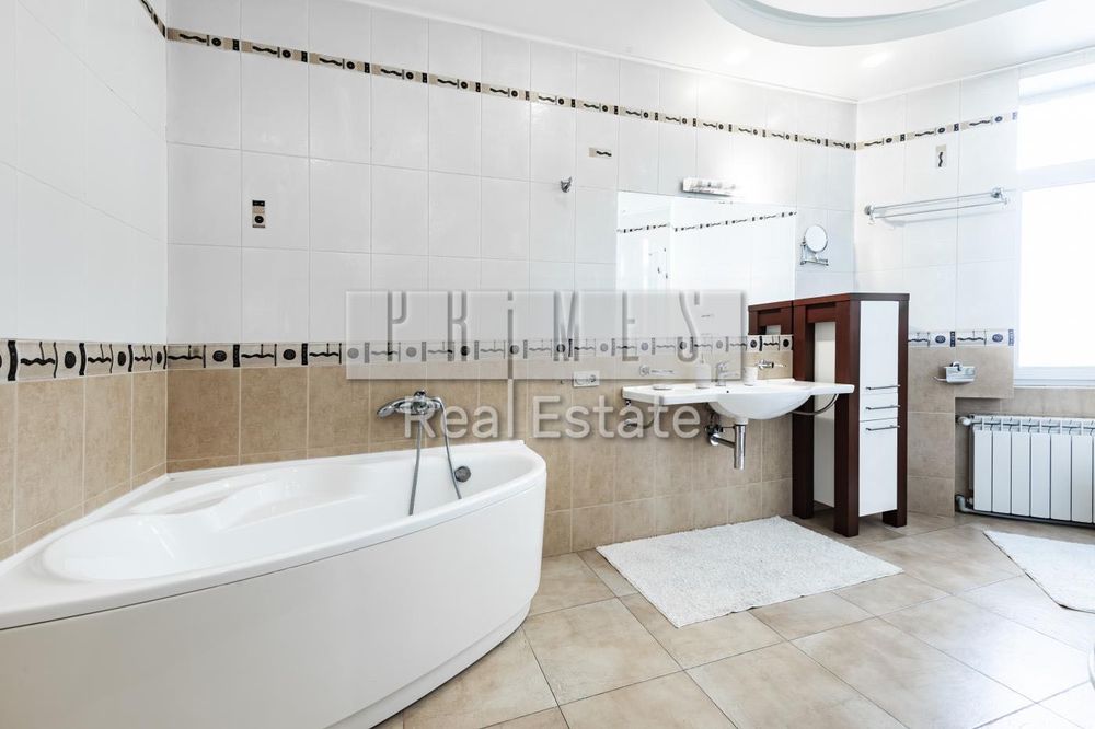 Оренда 5к квартири Антонович центр Київ