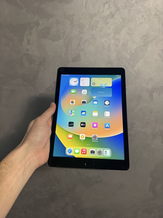 iPad Pro 9.7”  32gb Wi-Fi Планшет Гарний Стан  Apple