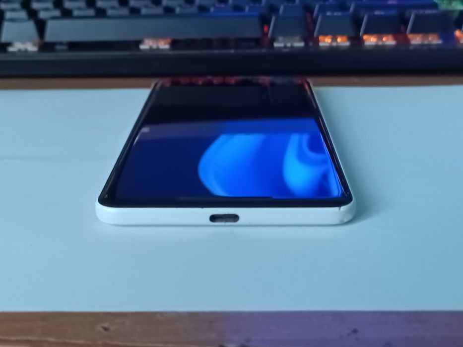 Google pixel 2xl під ремонт або на запчастини