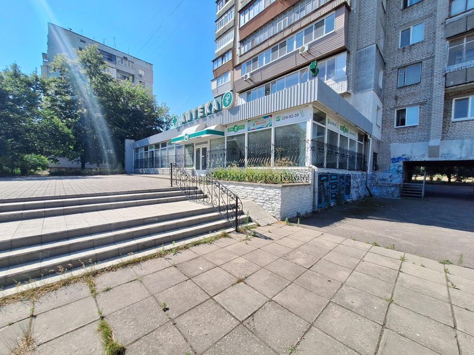 Масштабний простір 600+ м² на Бабурці: рішення для вашого проєкту