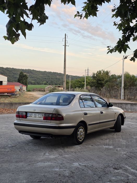 Toyota Carina E 1.6i