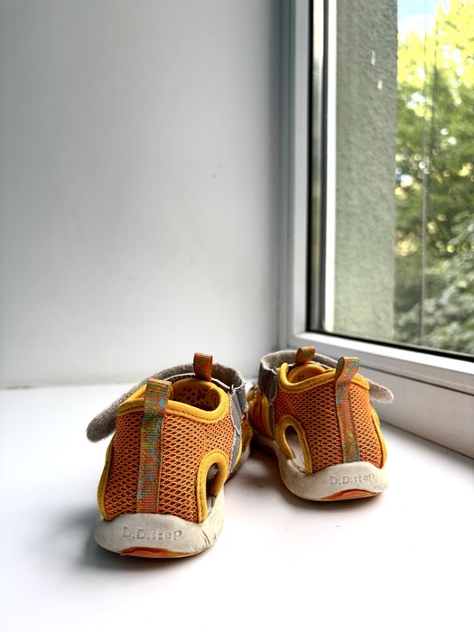 Дитячі яскрані текстильні босоніжки D.D.Step Quick Dry 27 розмір