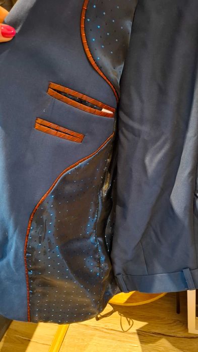 Garnitur młodziezowy 176