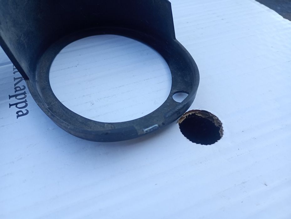 Ramki halogenów lamp przeciwmgłowych przódM Pakiet M Technic M5 BMW E39