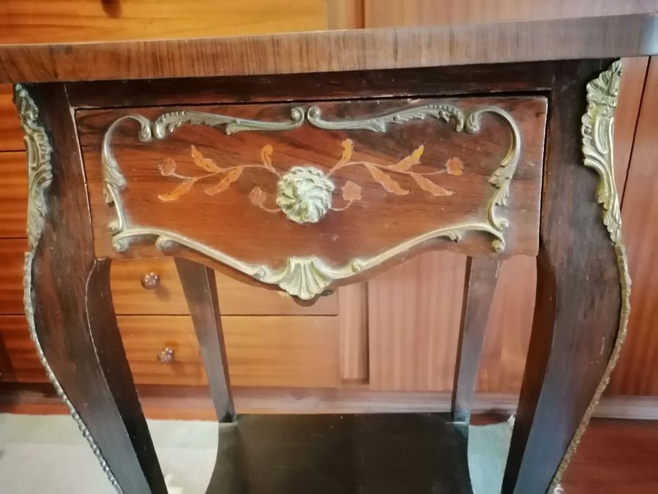 Side Table64552365144963123