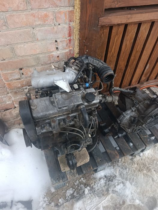 Коропка п'яти ступка ваз 2109.