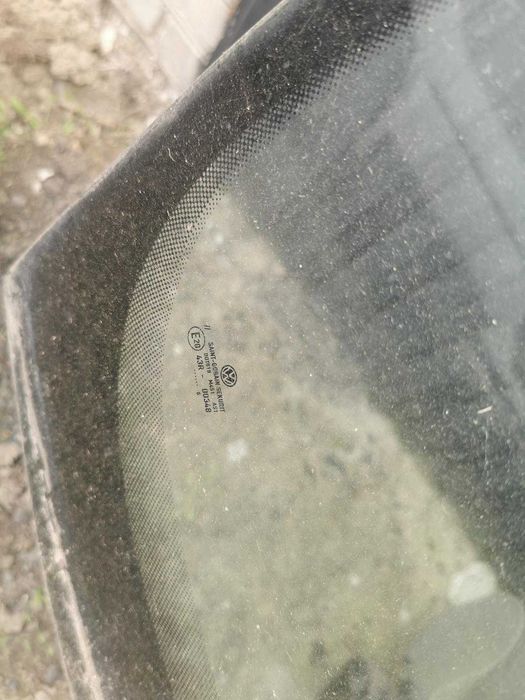 SZYBA Czołowa Przednia VW GOLF V org!