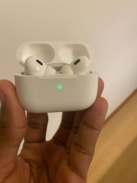 AirPods Pro 2 Apple