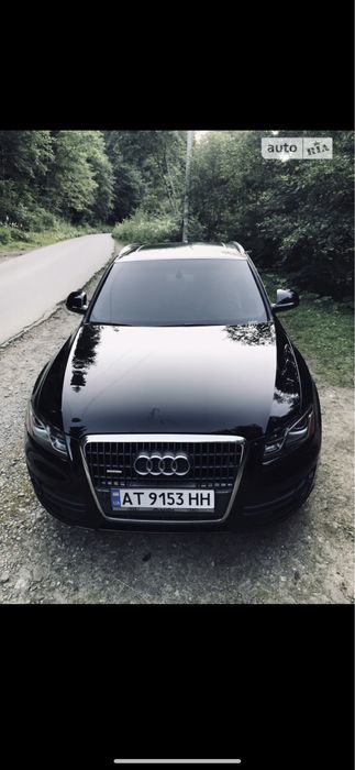 Audi Q5  2.0D стан хороший.