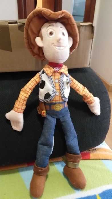 Xerife Woody  toy story e livro