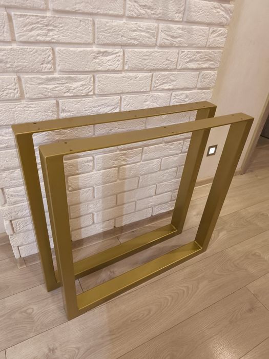 Nogi do stołu 72x70cm złote