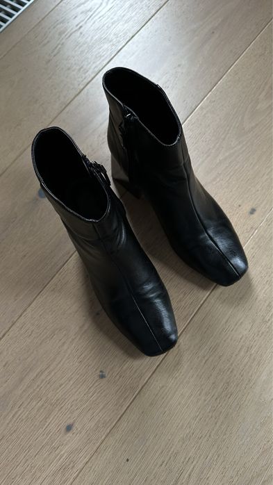 Buty Bershka (rozmiar 37)