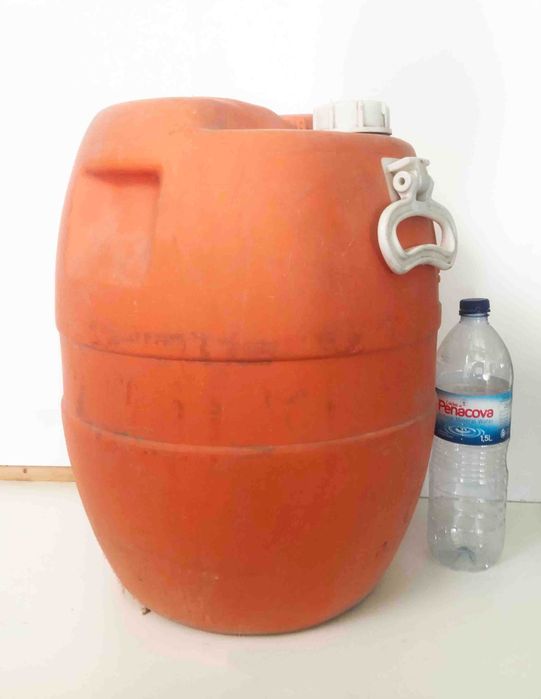 Contentor 60 litros - Bidon de plástico laranja