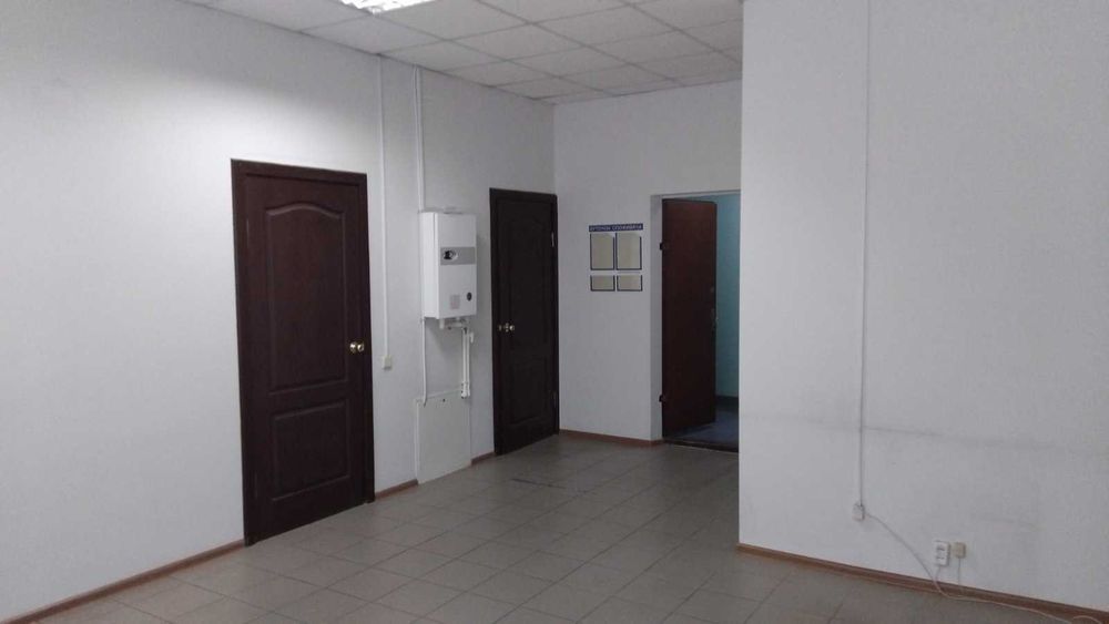 Офісне прим. з автоном. опаленням та власним санвузлом (п3)