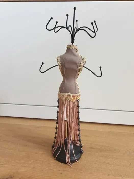 Stojak na biżuterię